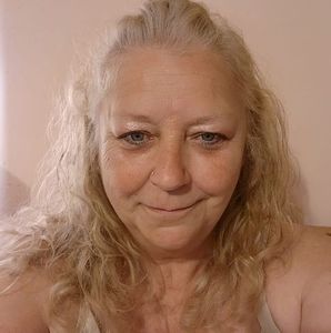 Meet your Posher, Diana